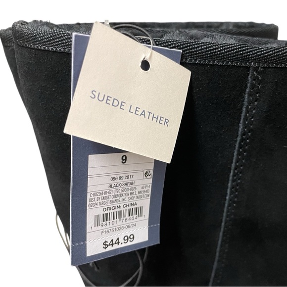 Universal Thread Sarah Suede Boots - Picture 6 of 7